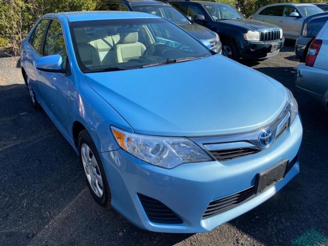 Toyota Camry hybr (2013)