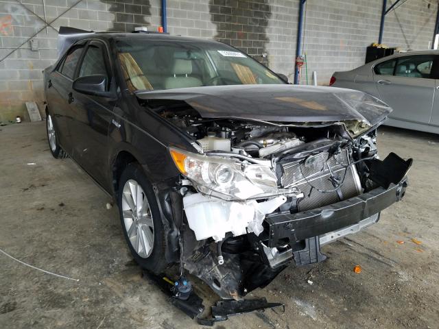 Toyota Camry hybr (2014)