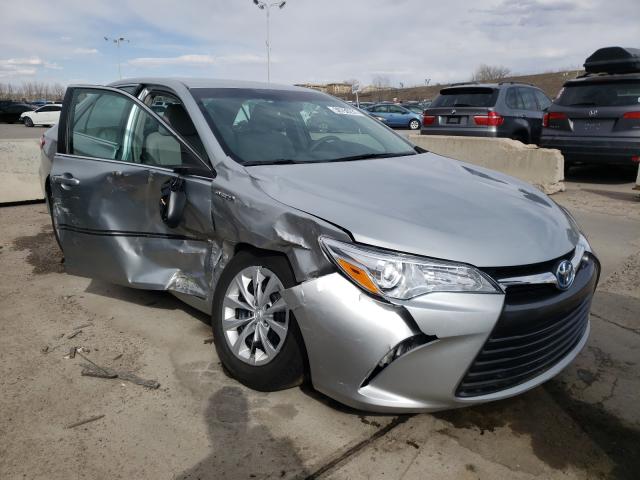 Toyota Camry hybr (2015)