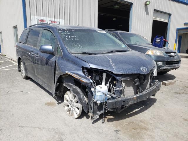Toyota Sienna xle (2015)