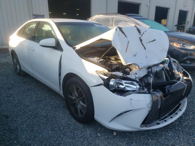 Toyota Camry le-x (2016)