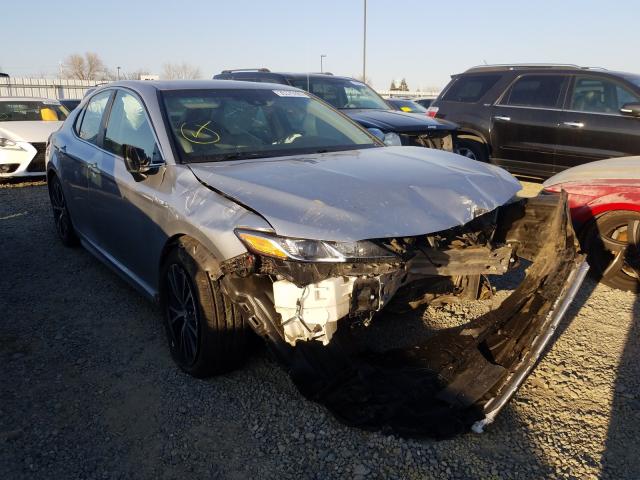 Toyota Camry hybr (2018)