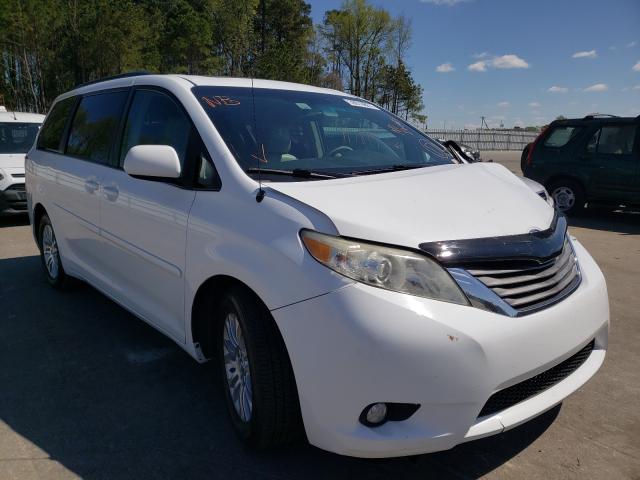 Toyota Sienna xle (2011)