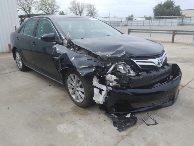 Toyota Camry hybr (2013)