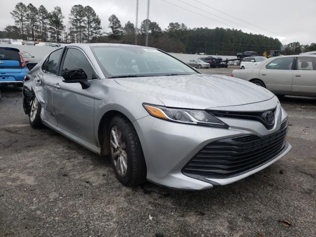 Toyota Camry l (2019)