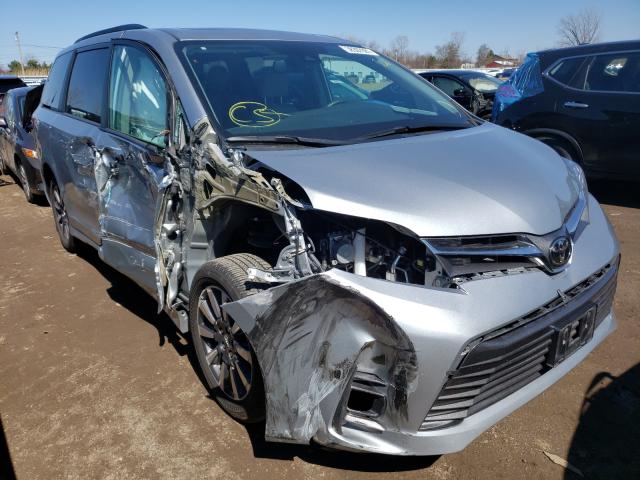 Toyota Sienna xle (2019)