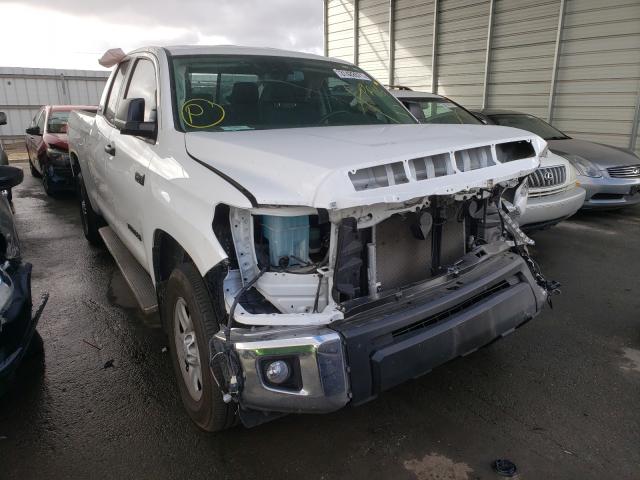 Toyota Tundra dou (2020)
