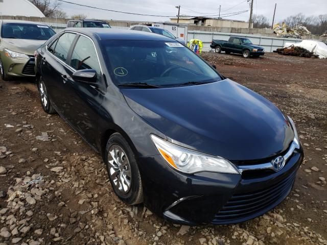 Toyota Camry hybr (2015)