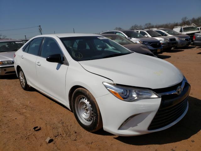 Toyota Camry hybr (2015)