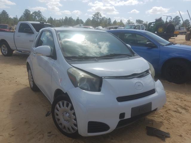 Toyota Scion iq (2012)