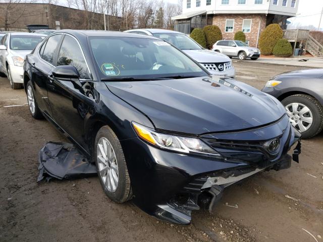 Toyota Camry le (2020)