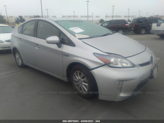 Toyota Prius plug-in (2013)