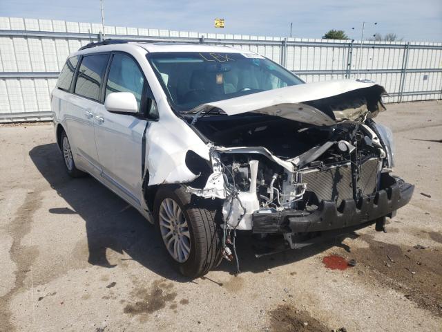 Toyota Sienna xle (2015)