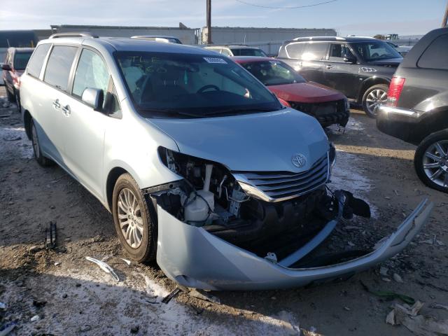 Toyota Sienna xle (2016)