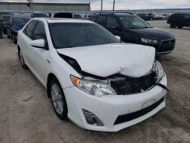 Toyota Camry hybr (2012)
