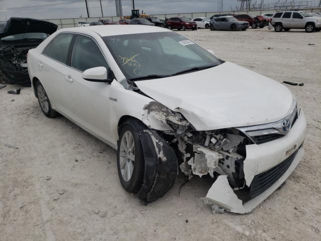 Toyota Camry hybr (2013)