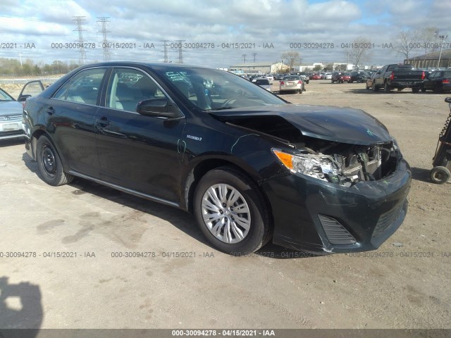 Toyota Camry hybrid (2012)