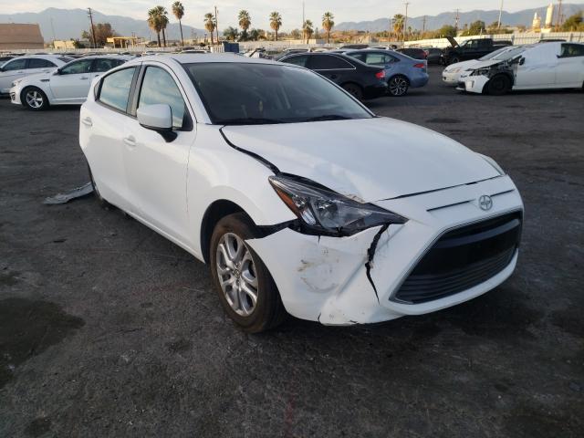 Toyota Scion ia (2016)