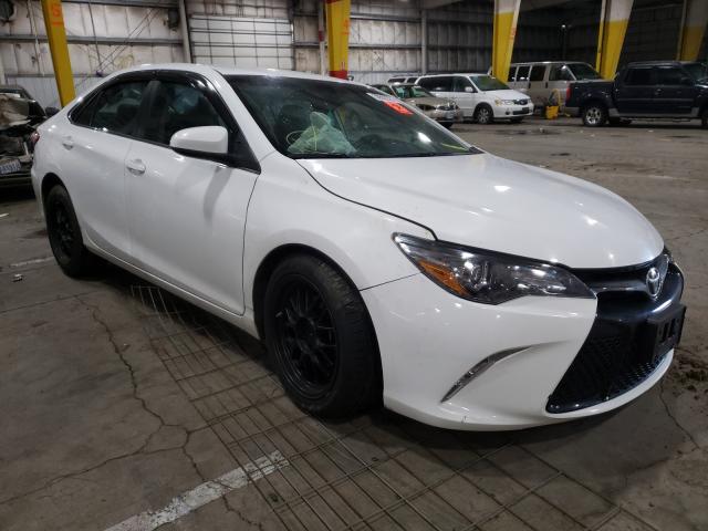 Toyota Camry le-s (2017)