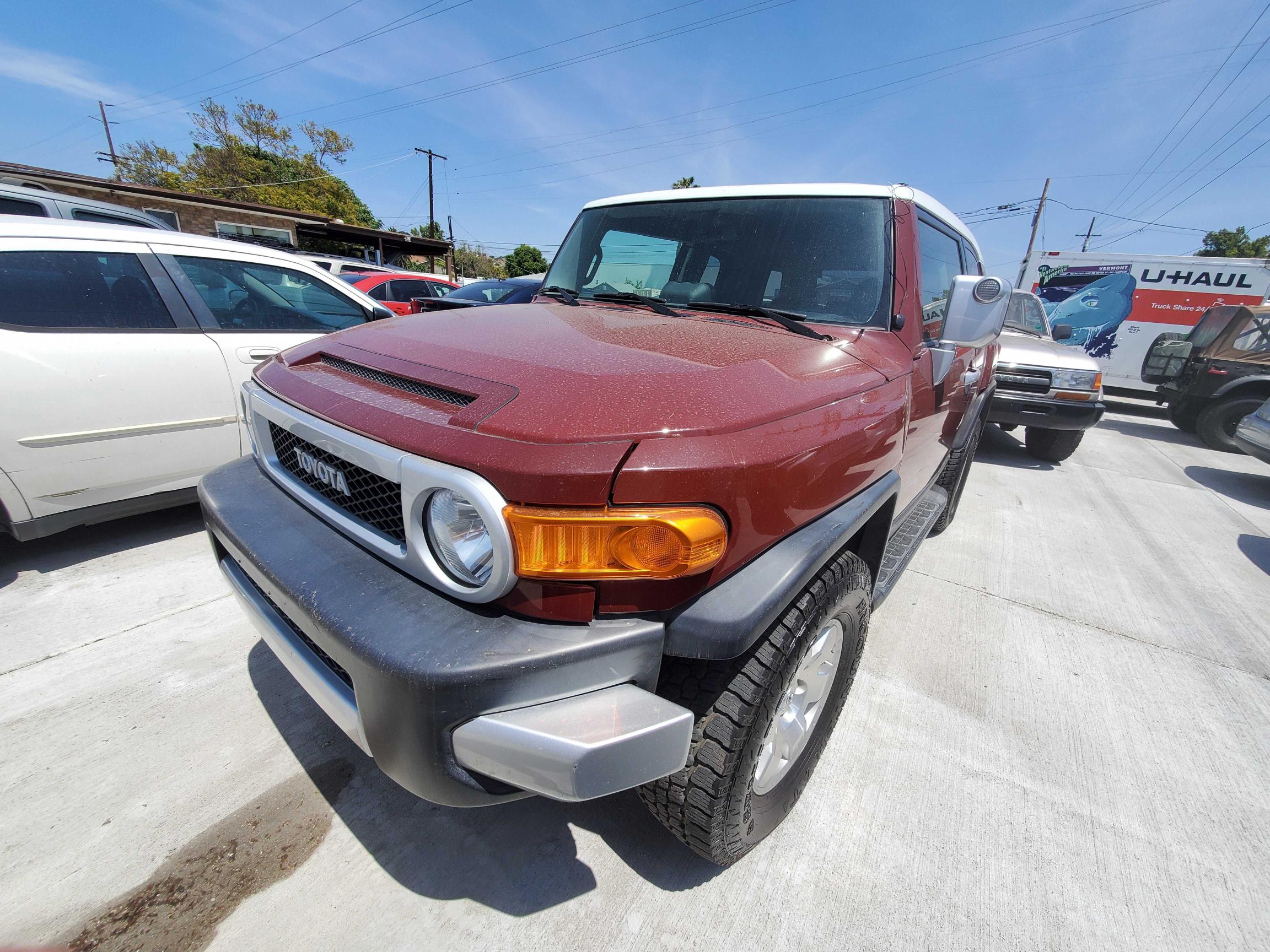 Toyota Fj cruiser (2010)