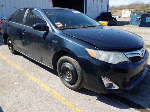Toyota Camry hybr (2013)