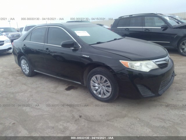 Toyota Camry hybrid (2014)
