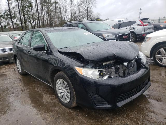 Toyota Camry l (2014)
