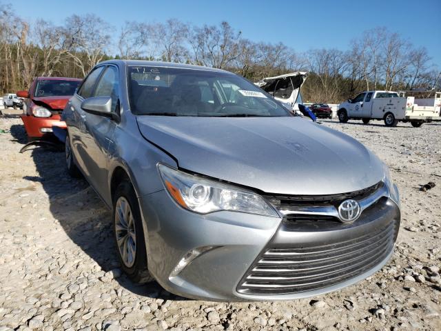 Toyota Camry hybr (2015)