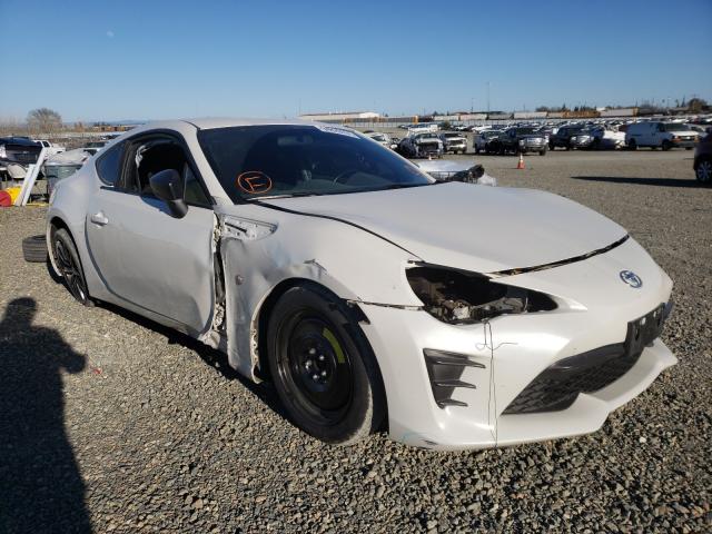 Toyota 86 base (2017)