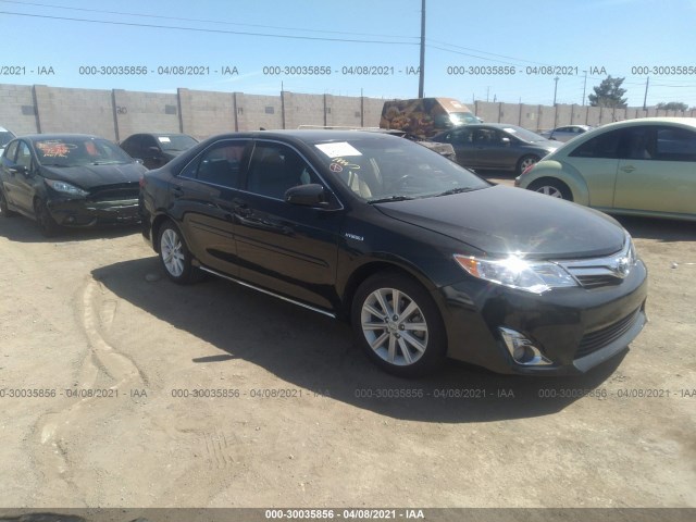 Toyota Camry hybrid (2012)
