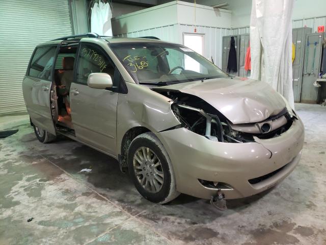 Toyota Sienna xle (2010)