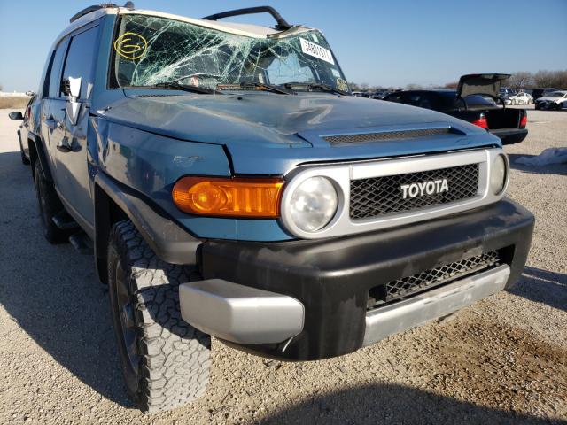 Toyota Fj cruiser (2011)