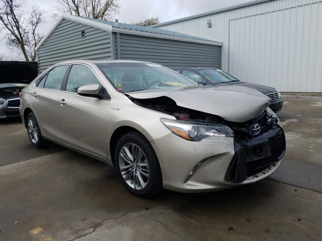 Toyota Camry hybr (2015)