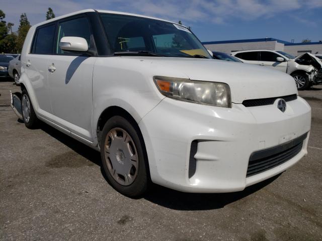 Toyota Scion xb (2012)