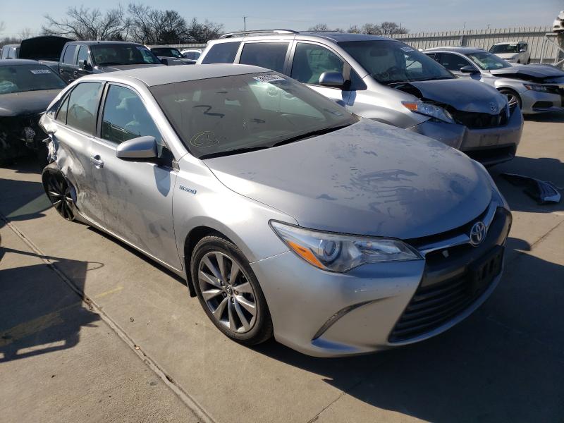 Toyota Camry hybr (2015)