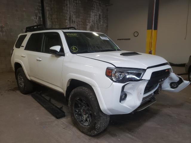 Toyota 4runner sr (2020)