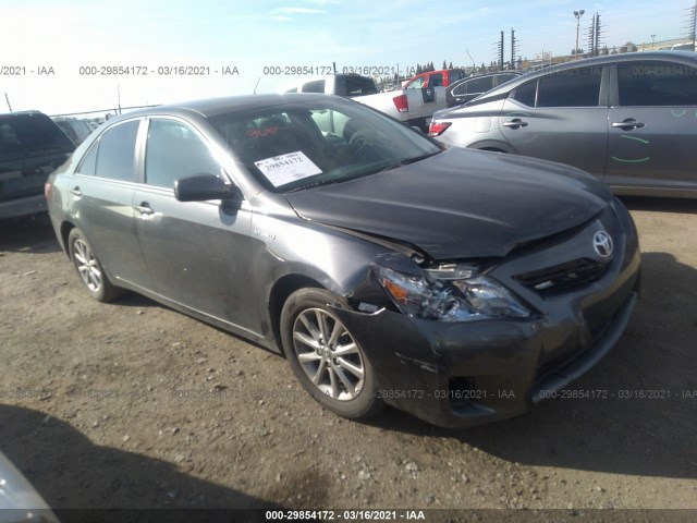 Toyota Camry hybrid (2010)