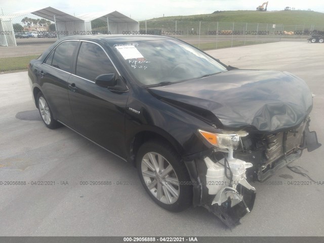 Toyota Camry hybrid (2012)