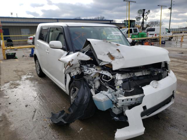 Toyota Scion xb (2012)
