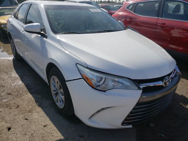Toyota Camry le (2016)