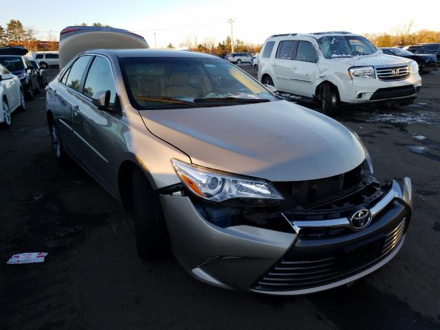 Toyota Camry le (2016)