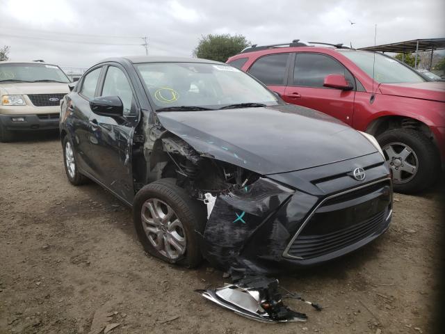 Toyota Scion ia (2016)