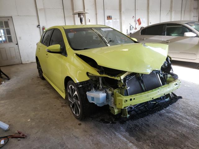 Toyota Scion im (2016)