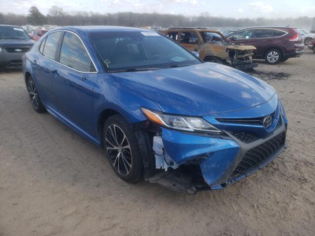 Toyota Camry l (2018)