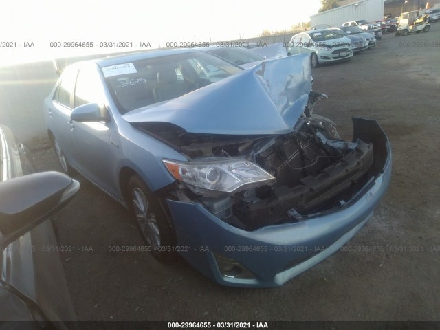 Toyota Camry hybrid (2012)