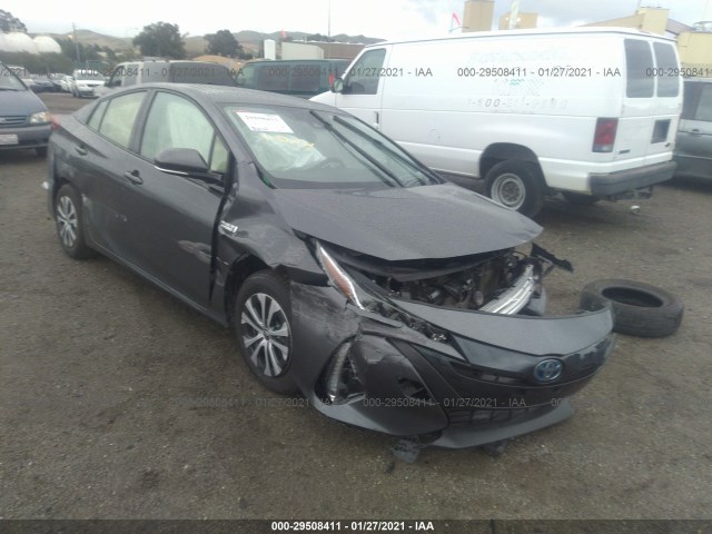Toyota Prius prime (2020)