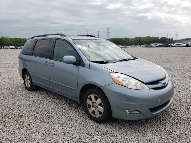Toyota Sienna xle (2010)