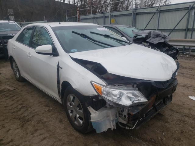 Toyota Camry hybr (2014)