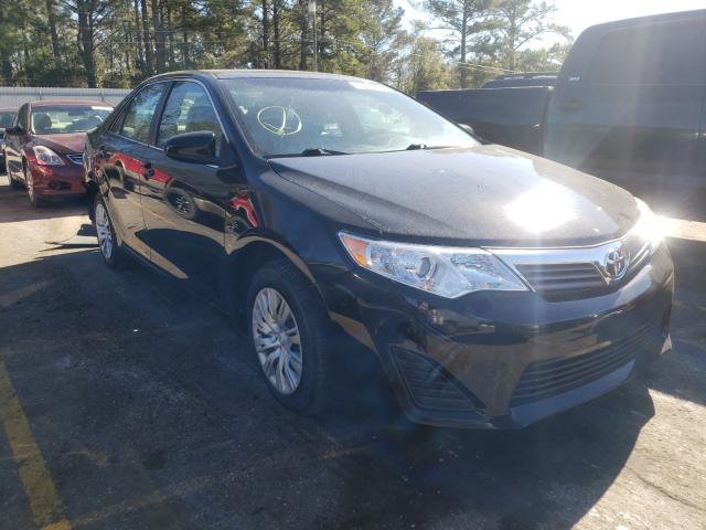 Toyota Camry l (2014)