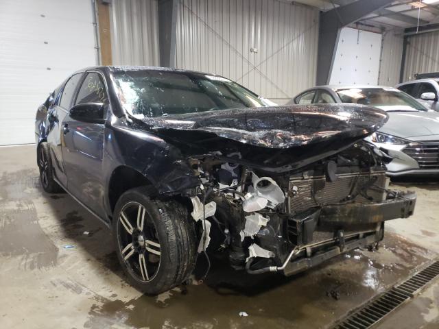 Toyota Camry l (2014)